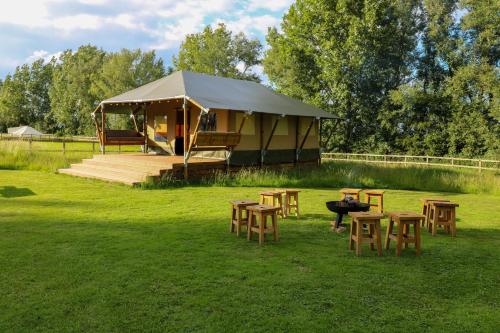 Horsley Hale Farm Glamping - Hotel - Ely