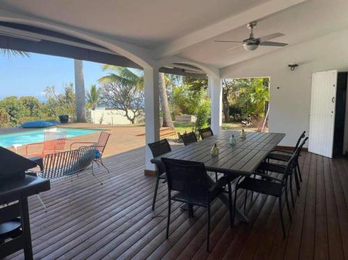 المرافق, La Villa Jujubes avec piscine chauffée - 5 chambres spacieuses (La Villa Jujubes avec piscine chauffee - 5 chambres spacieuses) in Saint Paul