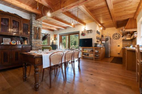 餐飲選擇, Chalet Walser immerso in una proprietà privata di 3000mq (Chalet Walser immerso in una proprieta privata di 3000mq) in 皮奧德