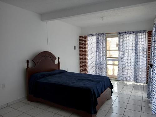 Casa amplia en Cuernavaca in Santa Maria Ahuacatitlan