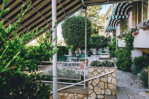 Hotel Eveline Portosole