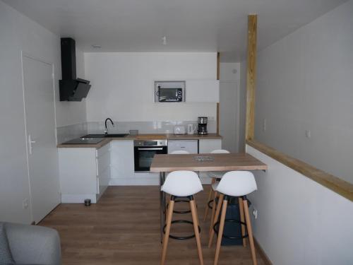 Appartement T2, au calme. - Location saisonnière - La Roche-sur-Yon