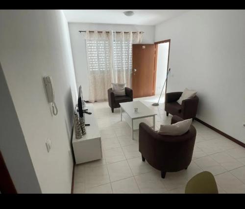 Apartamento Vila Santa Bárbara ,Bloco F RChão Dirt,Santo Antão,Cabo Verde (Apartamento Vila Santa Barbara ,Bloco F RChao Dirt,Santo Antao,Cabo Verde) in ริเบย์รา กรันเด
