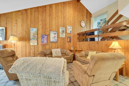 Harbor Springs Retreat in Harbor Springs, USA