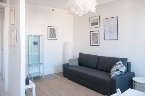 Well Equipped 40m Apartment Near Paris