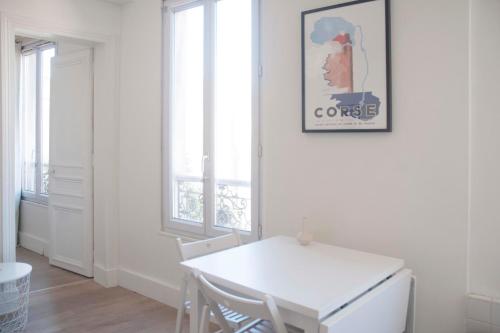 Well Equipped 40m Apartment Near Paris