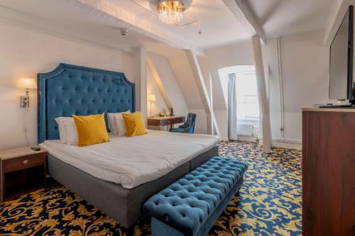 room detail thumbnail 0