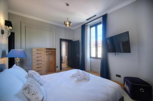Apartment image 3