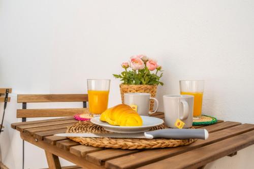 Female Hostel – Faro, CO