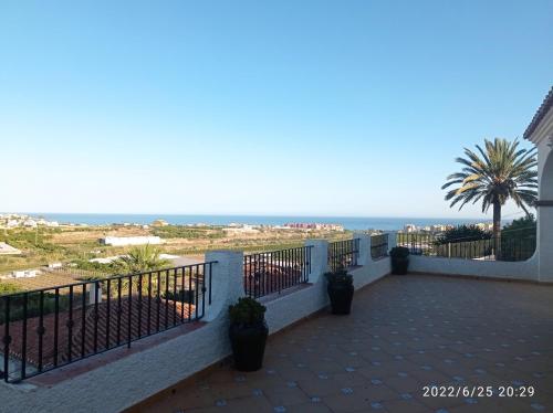 Bonitas vistas al mar y terrazas Villa Barbel - Accommodation - Torrox Costa
