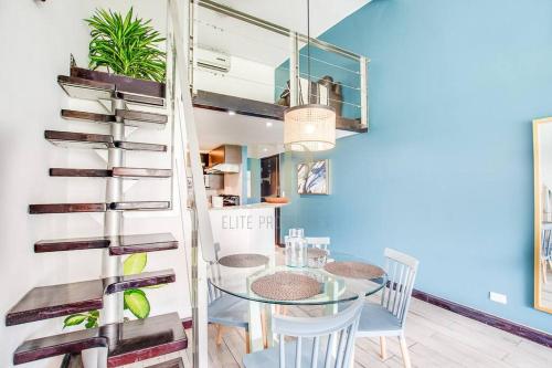 CR MARIPOSA RENTALS Lakeview PENTHOUSE with office space, pool, gym, tennis in 奥罗河