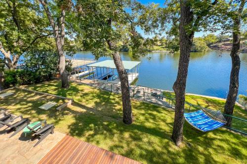 Green River Lodge - Lake LBJ in Buchanan Dam