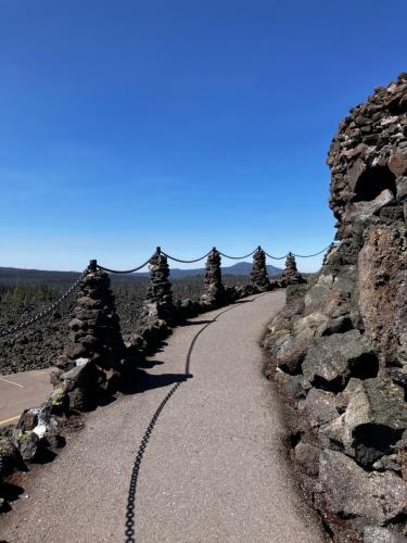 Smith Rock Resort - image 8