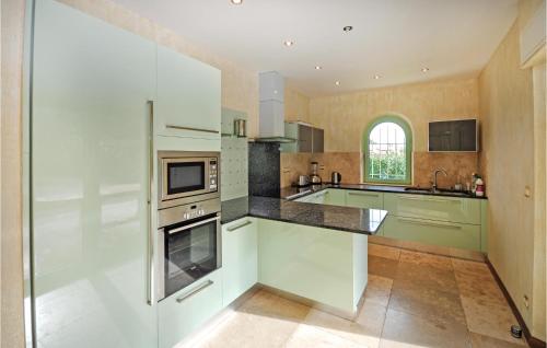 Kitchen, Gorgeous Home In Saint Raphael in Saint-Raphael
