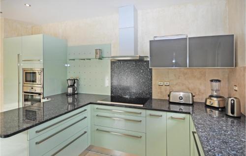 Kitchen, Gorgeous Home In Saint Raphael in Saint-Raphael