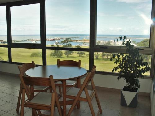 Departamento PREMIUM Zona Golf, piso exclusivo con vista al mar para grupo familiar