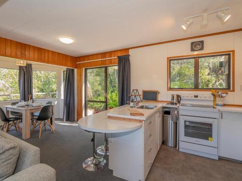 Exterior view, Hillside Haven - Tairua Holiday Home in Tairua