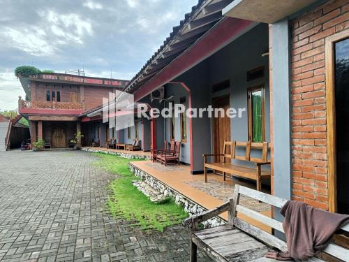 Jogo Segoro Homestay RedPartner near Pantai Sundak Gunungkidul