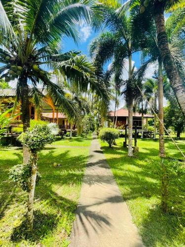 Khao Sok Nung House