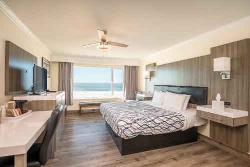 Sailor Jack Oceanfront Motel