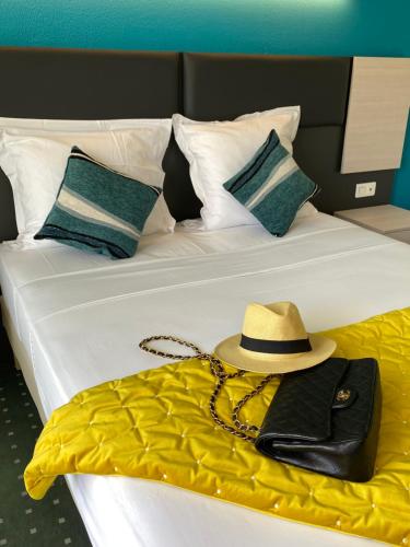 Hôtel Jardin Croisette Room Type - Double Room