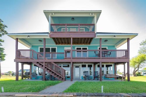 Waterfront Escape in Rockport, USA