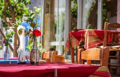 Restaurant, Mirtos Hotel in Ierapetra