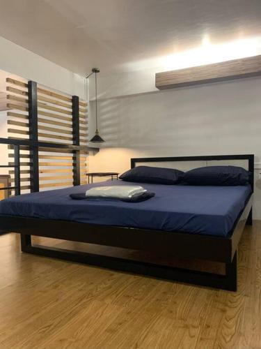 JORA LOFT- modern industrial apartment 1-A, Pozzorubio