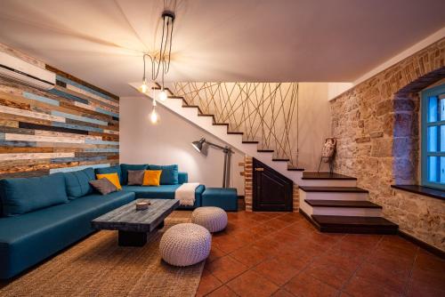 Two-Bedroom House image 7