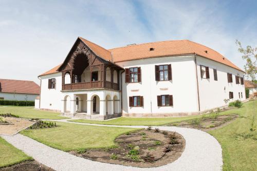 Castle Hotel Daniel - image 12