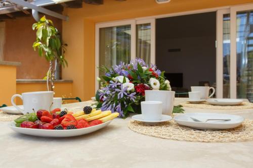 Vittoria Terrace Penthouse at the Spanish Steps, Rome (photo 2)