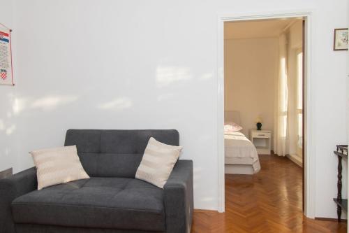 Apartment Milan - image 2