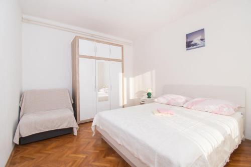 Apartment Milan - image 14