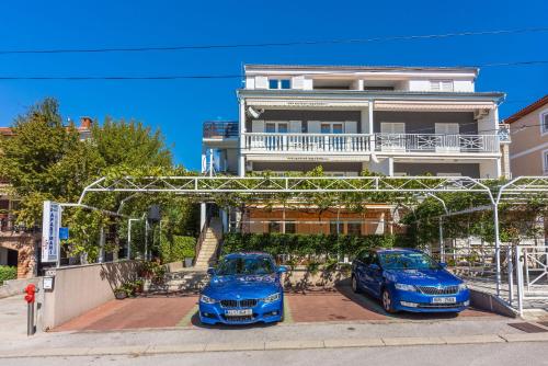 Apartments PERA - image 11