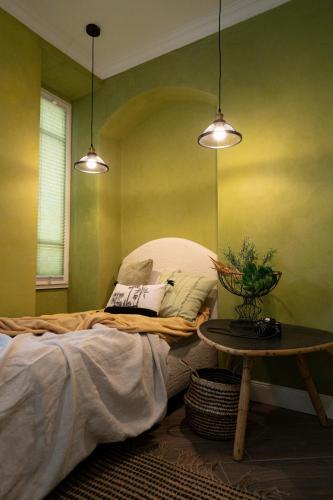 1 twin bed