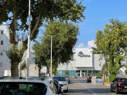 Красивая квартира в центре Нагарии in נהריה