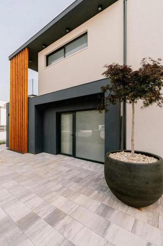 Luxury Villa Hera - image 2