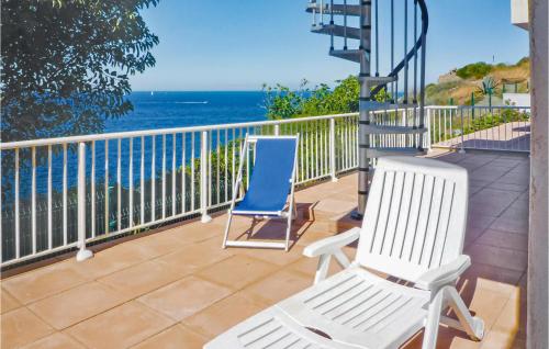 Holiday home Route De Porto - image 7