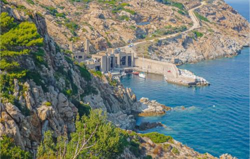Holiday home Route De Porto - image 5