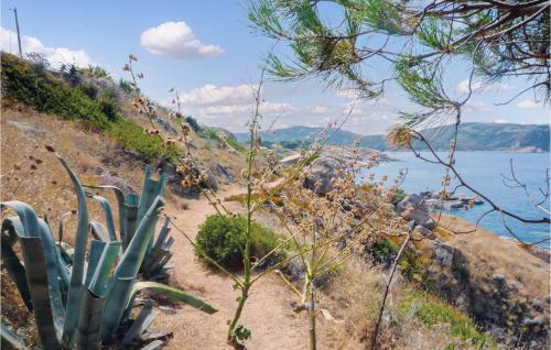 Holiday home Route De Porto - image 2