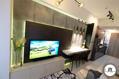 DM's Place Family Suite B - Condo in Pasay, Manila