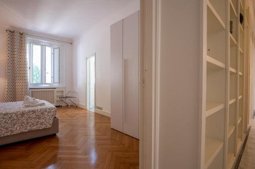 Ninetyone via sistina apartment Spanish Steps, Рим (фото 10)