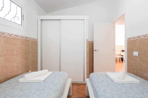 Two-Bedroom House image 6