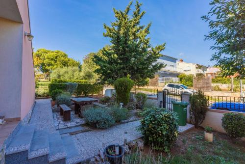 Apartments Davor - image 3