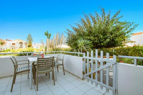 Gelina Apartments - main image