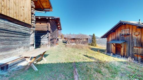 Mountain Cabin Mutten-Graubünden in Unter-Mutten