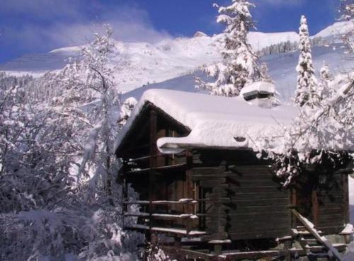 Hütte/ Chalet MAZOT ein umgebauter alter Kornspeicher Verbier