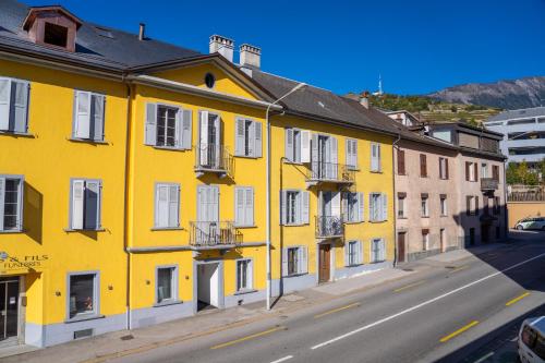  Luxury 3 bedroom apartment - old town of Sion in Sion