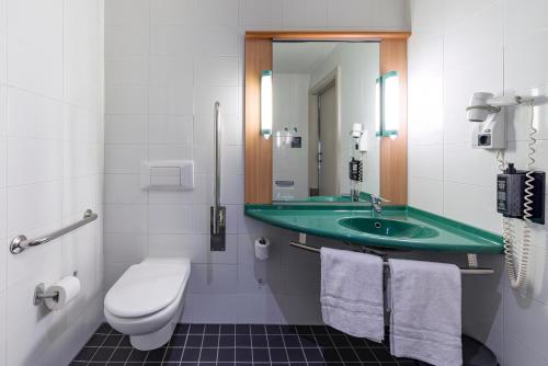 Ibis Madrid Getafe - image 5