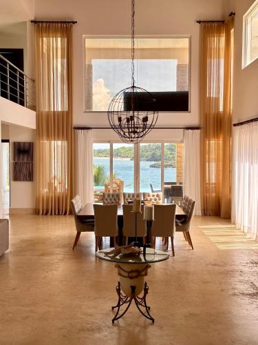 Instalaciones, Peninsula Esmeralda Luxury Hotel & Villas in Puerto Plata